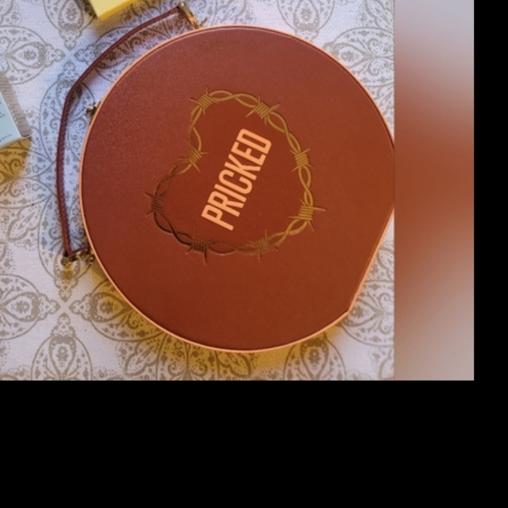 Jeffree Star Pricked Palette